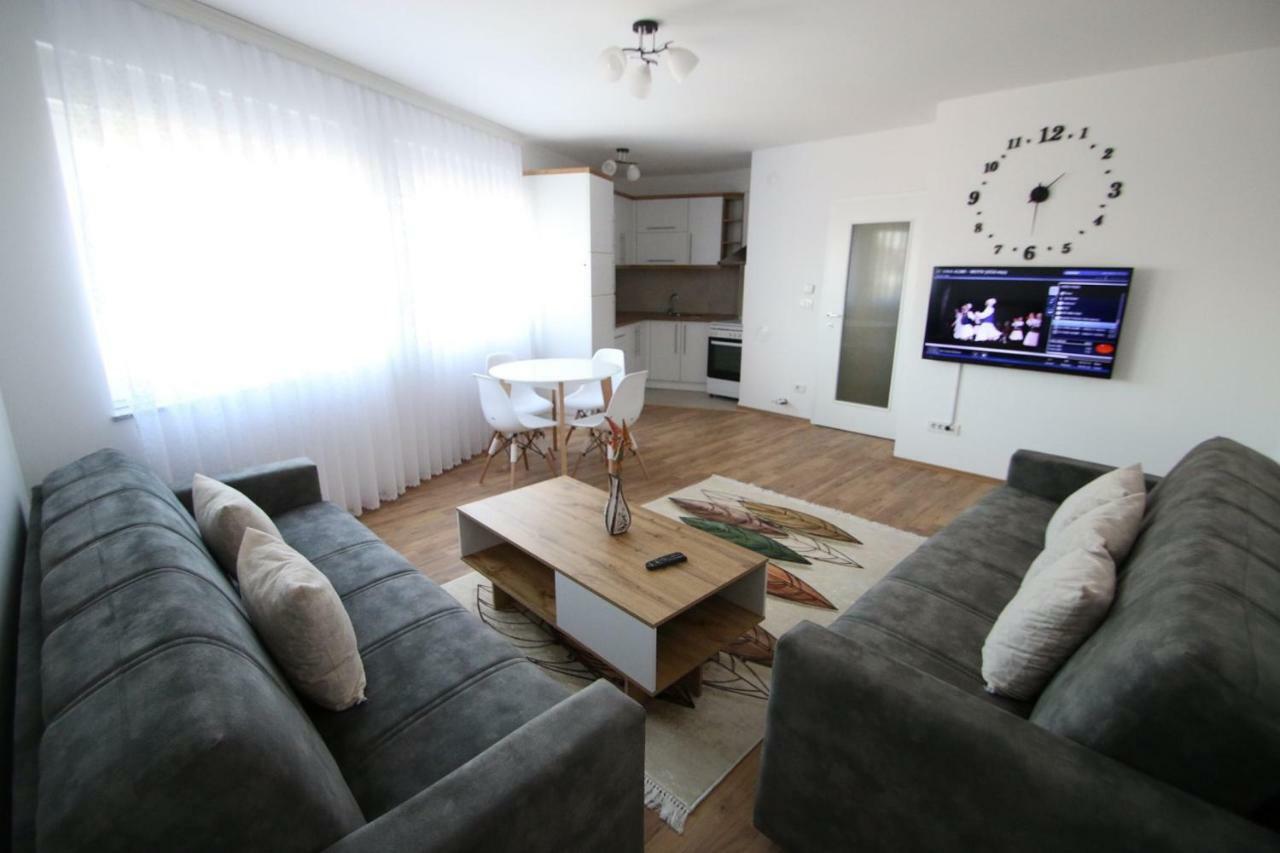 Spacious Apartment Next To The Bus Station And Walking Distance To The Old Town And Shopping Malls Prizren Luaran gambar